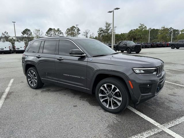 Used 2022 Jeep Grand Cherokee Overland w/ Advanced Protech Group III image 1