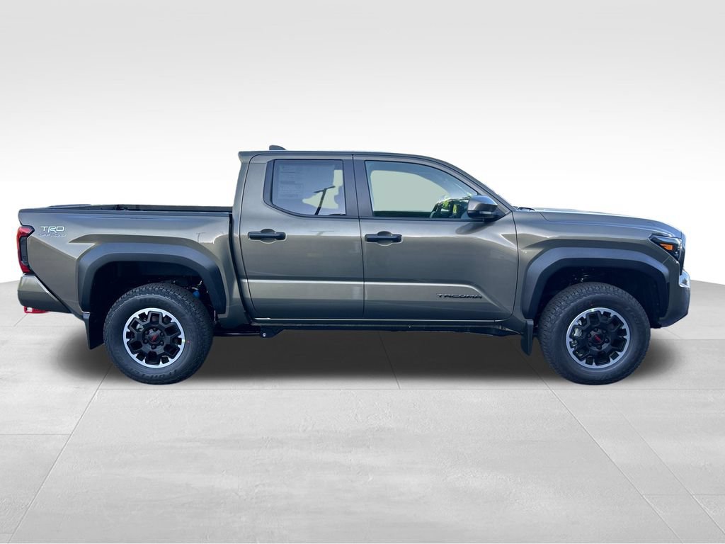 New 2026 Toyota Tacoma TRD Off-Road AWD/4WD image 6
