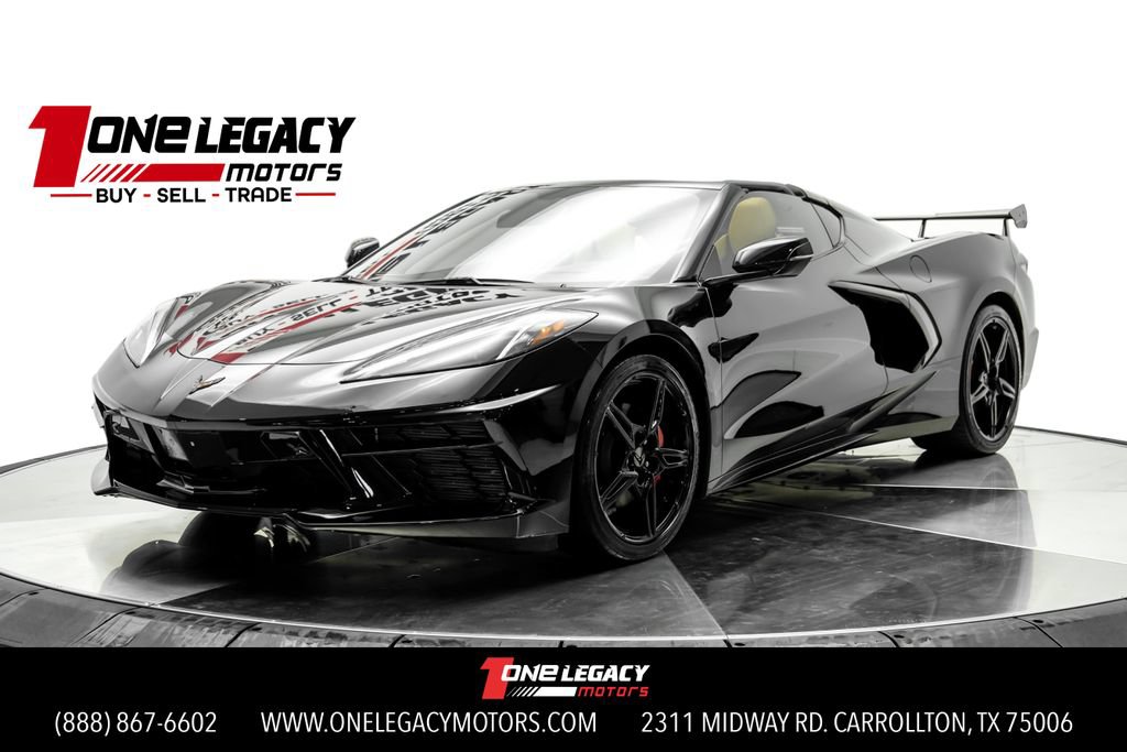 Used 2021 Chevrolet Corvette Stingray Premium Cpe w/ Engine Appearance Package RWD image 1