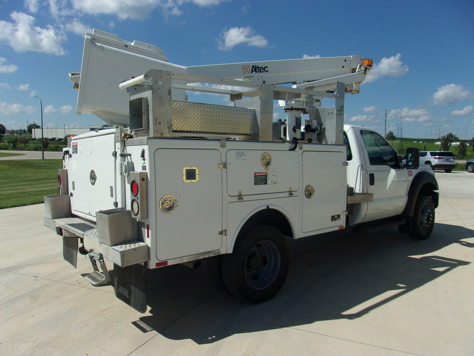Used 2012 Ford F450 XL image 3