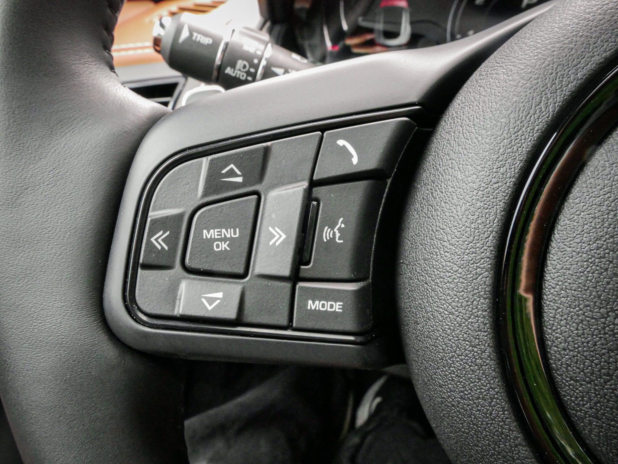 Used 2024 Jaguar F-TYPE Coupe AWD image 19