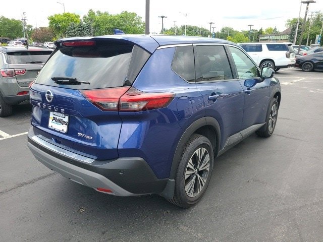 Used 2021 Nissan Rogue SV AWD/4WD image 3