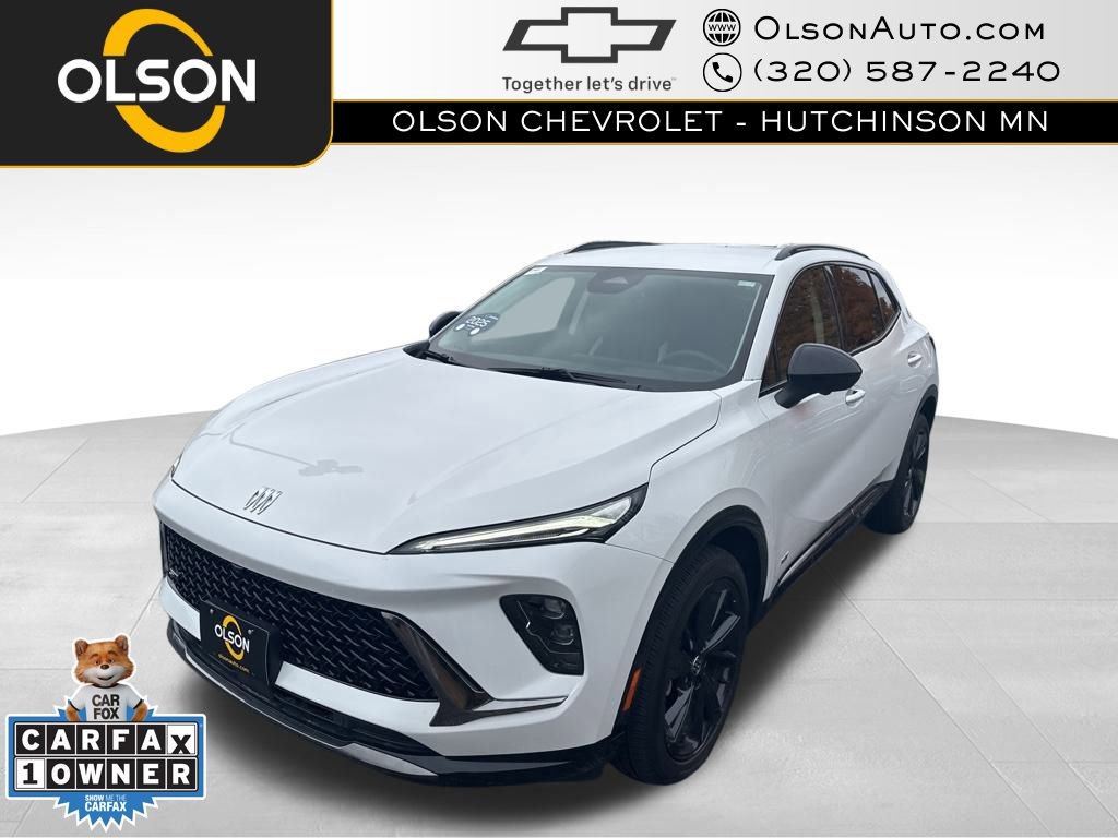 Certified 2025 Buick Envision Sport Touring image 1