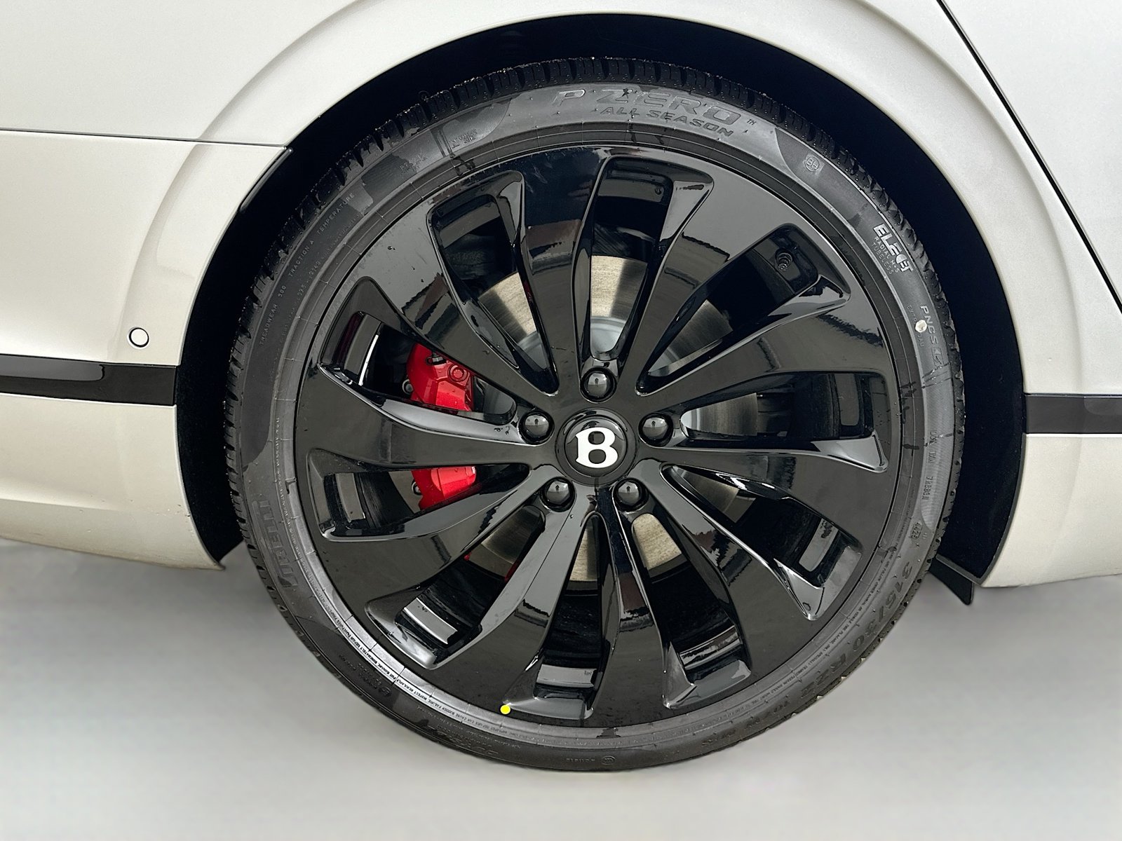 New 2026 Bentley Flying Spur V8 AWD/4WD image 55