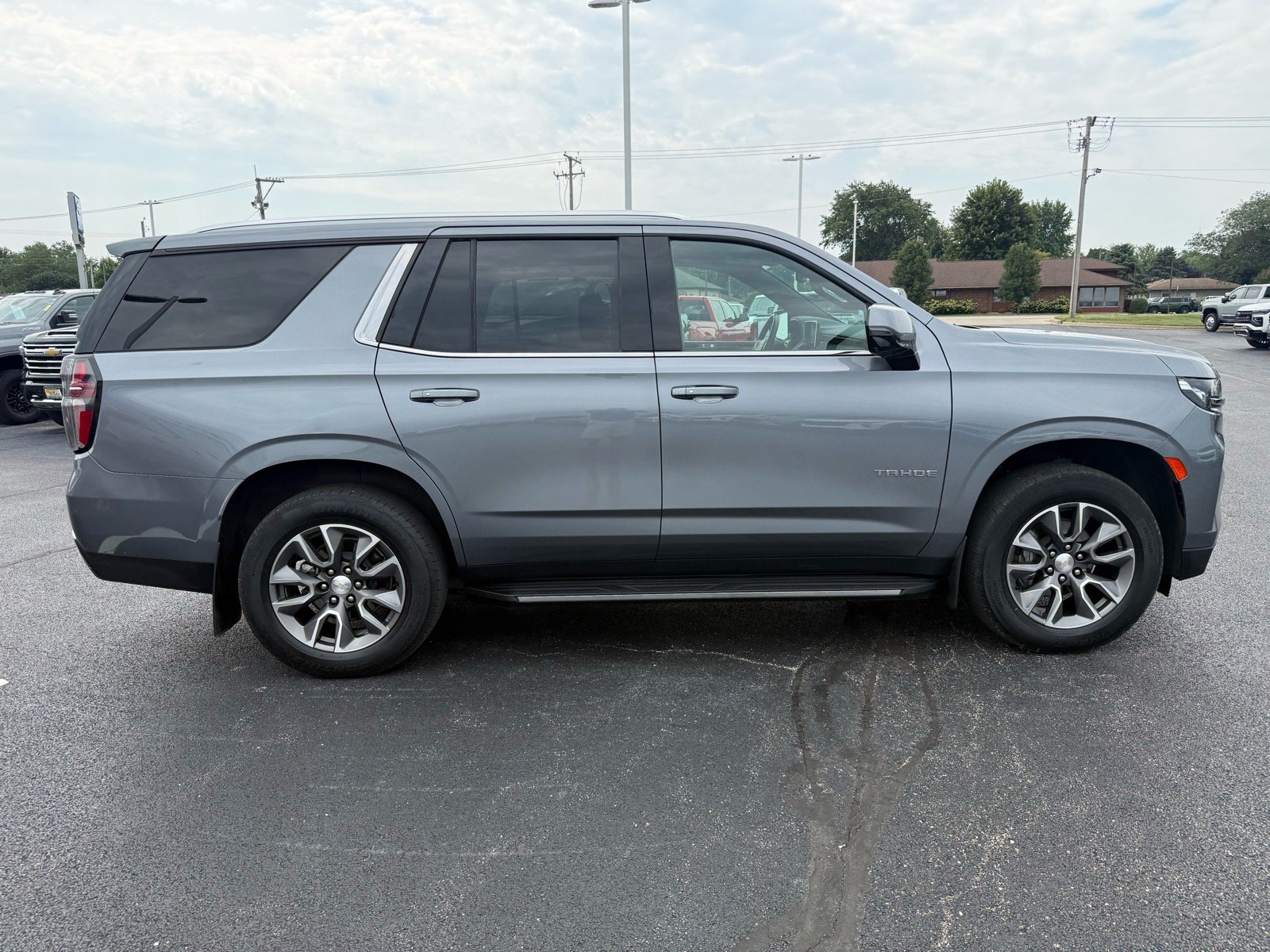 Used 2022 Chevrolet Tahoe LT w/ LT Signature Plus Package AWD/4WD image 6