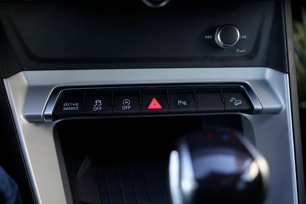 Used 2022 Audi Q3 2.0T Premium Plus image 68