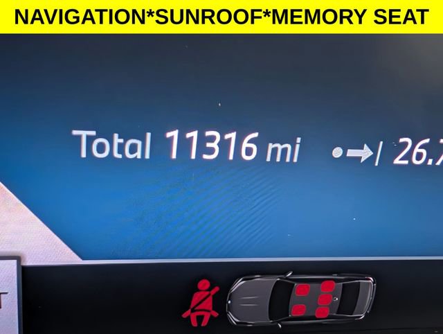 Used 2025 BMW 330i Sedan image 20