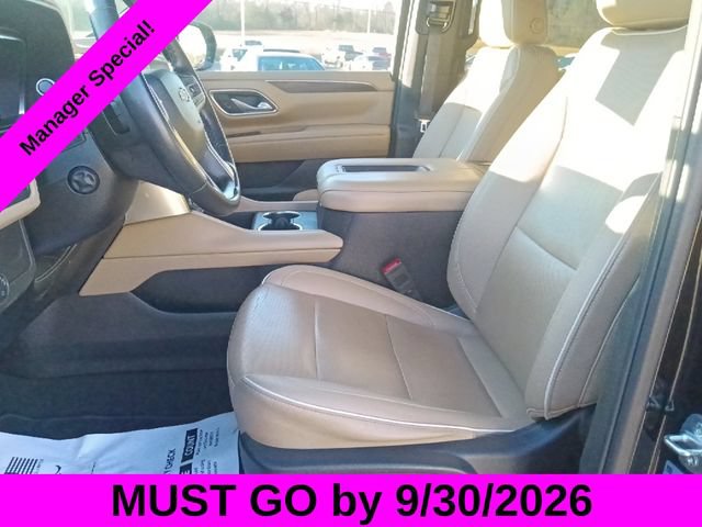 Used 2024 Chevrolet Suburban Premier RWD image 12