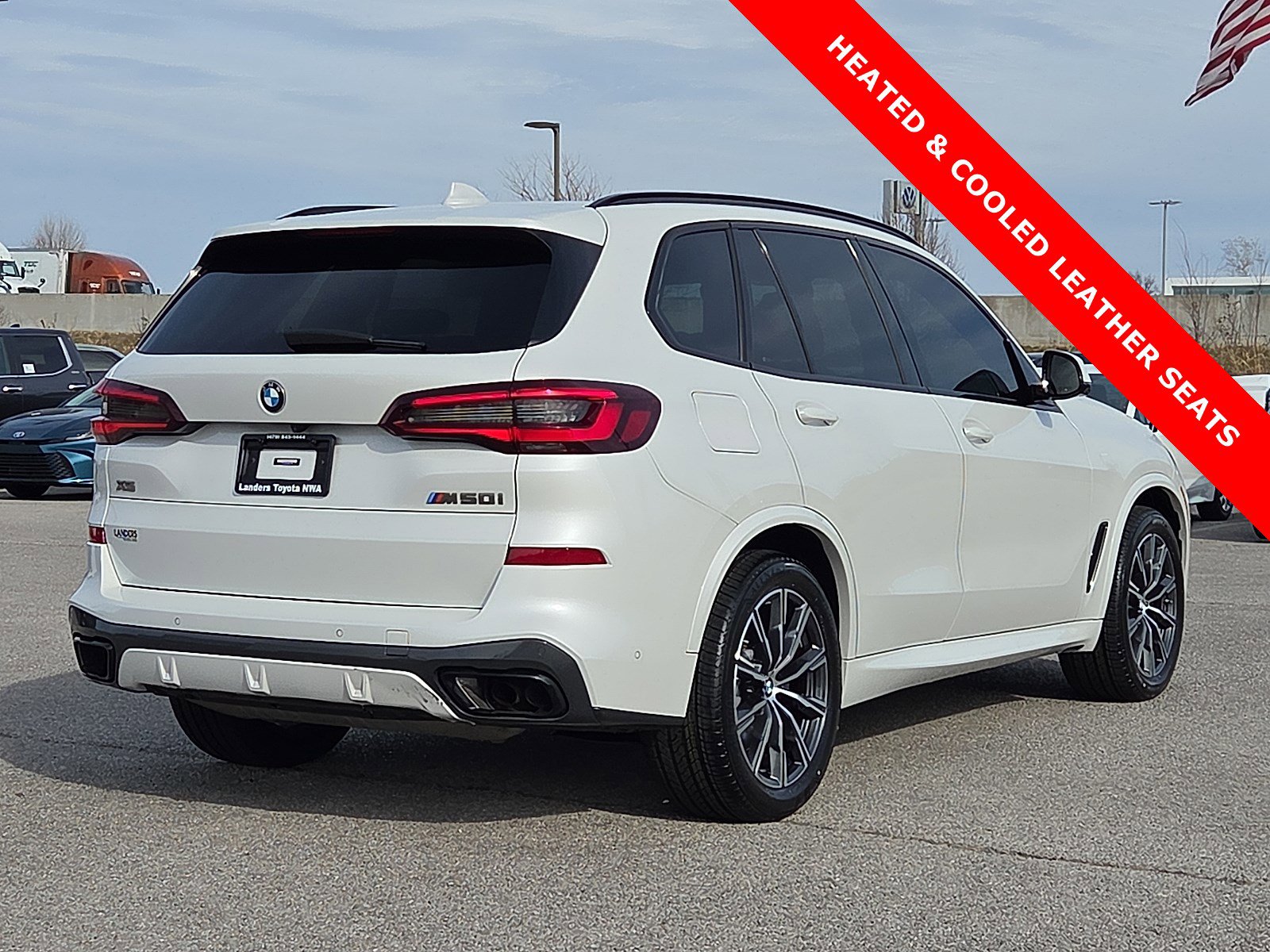 Used 2023 BMW X5 M50i w/ Climate Comfort Package image 5
