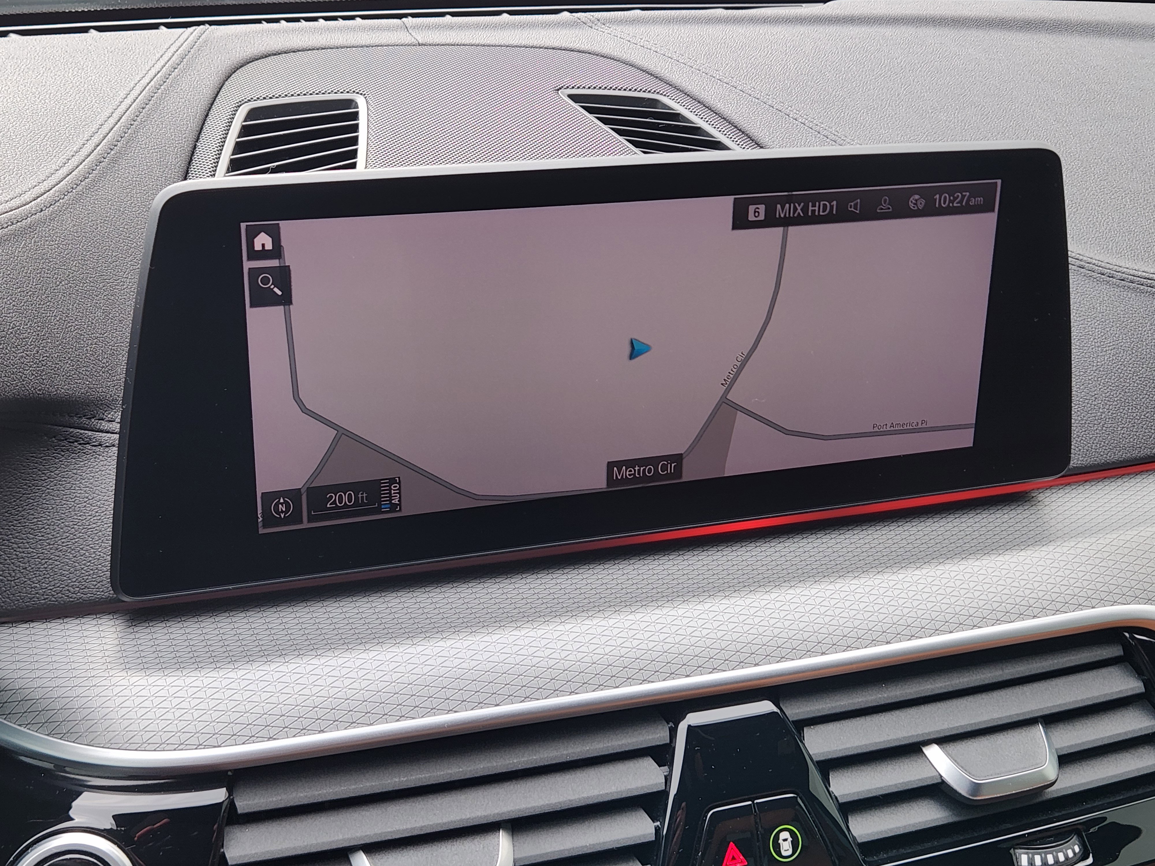 Used 2020 BMW 530e w/ M Sport Package image 17