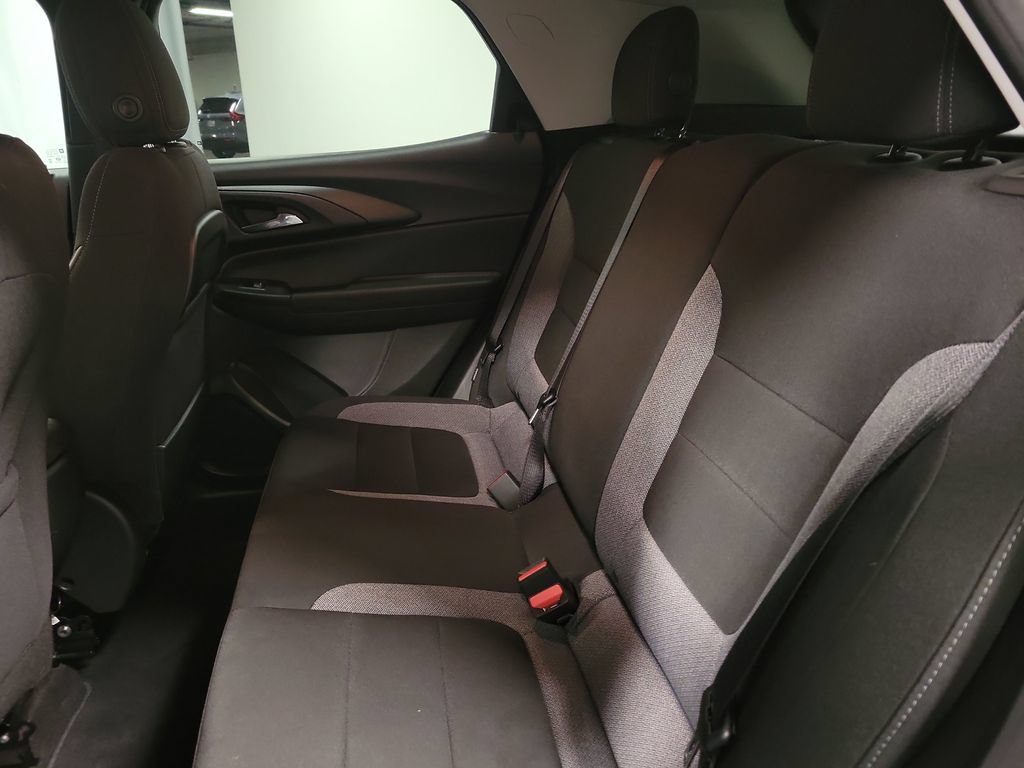 Used 2025 Chevrolet TrailBlazer LT FWD image 26