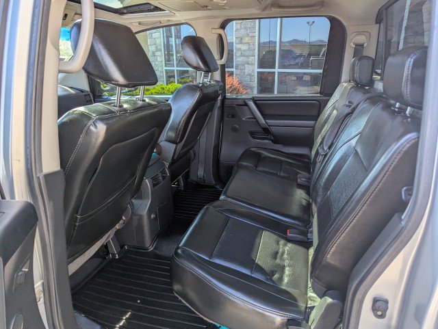 Used 2011 Nissan Titan SL w/ SL Technology Pkg AWD/4WD image 28
