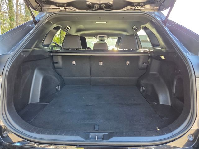 Used 2022 Toyota RAV4 SE image 30