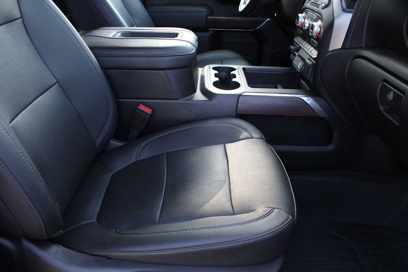 Used 2021 GMC Sierra 1500 SLT AWD/4WD image 20