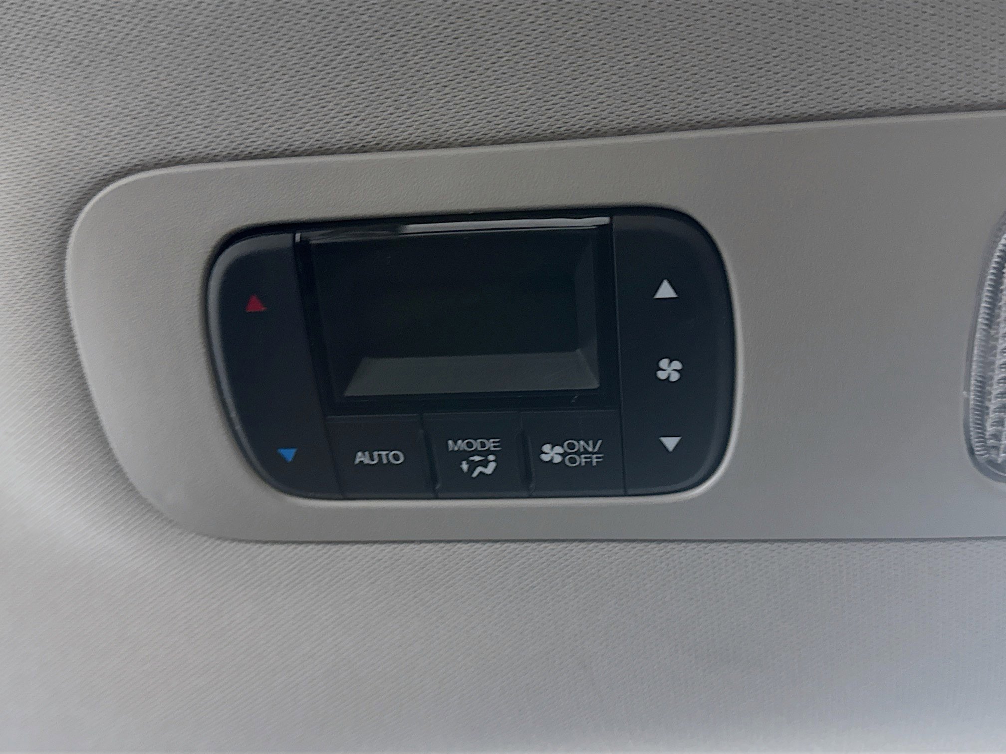 Certified 2025 Honda Odyssey Touring image 27