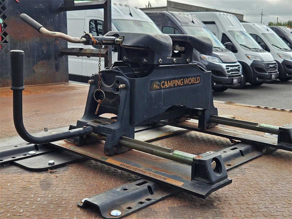 Used 2016 Ford F450 XL w/ Power Equipment Group image 32