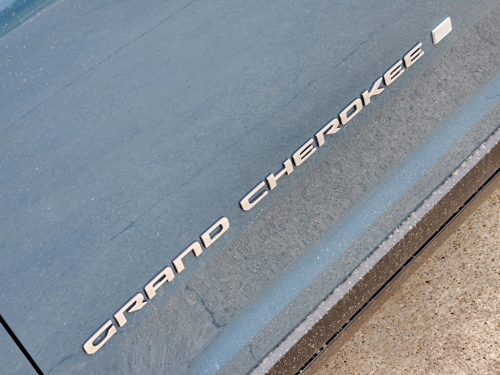 New 2026 Jeep Grand Cherokee Limited RWD image 18