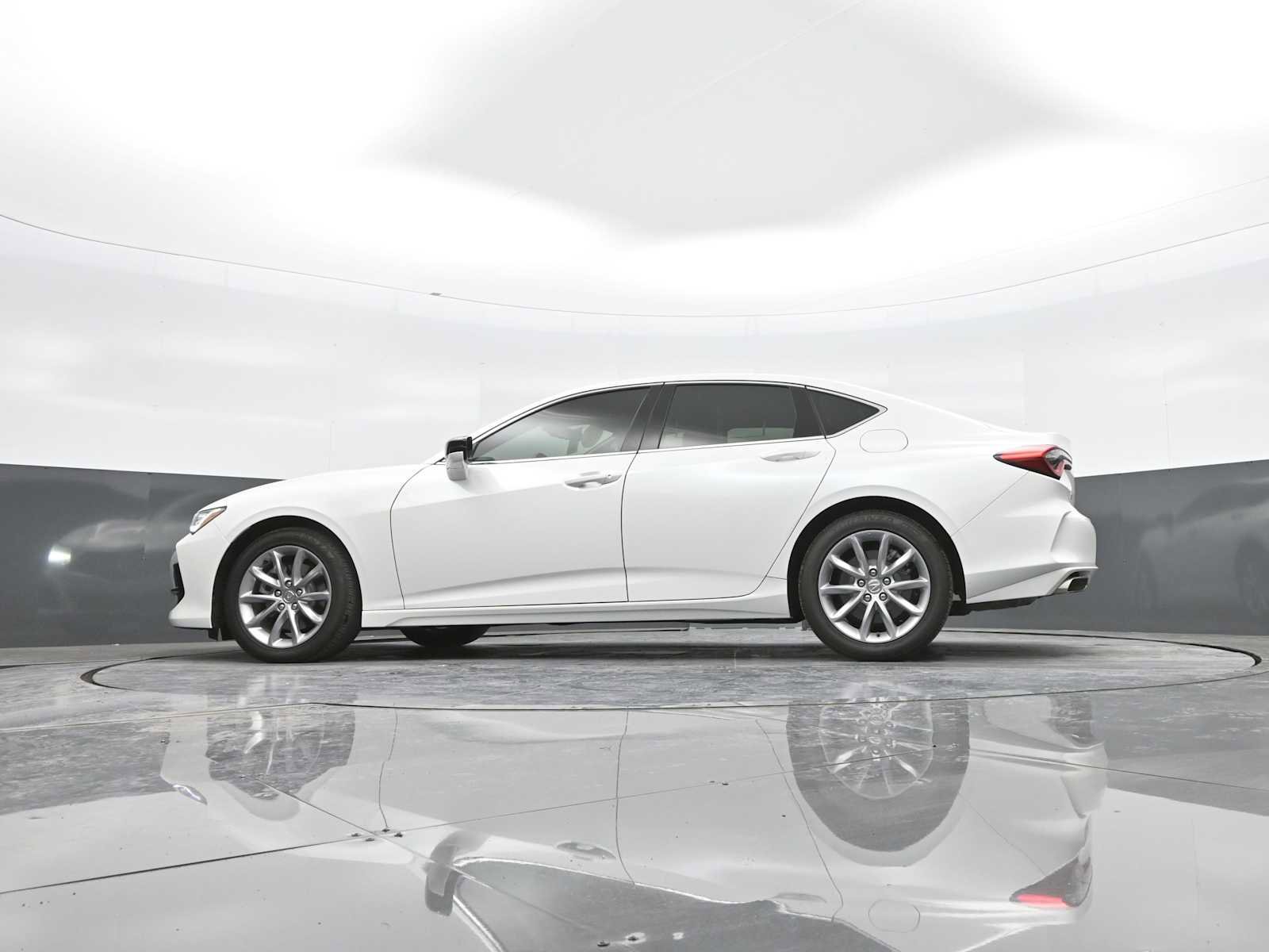 Used 2023 Acura TLX image 30