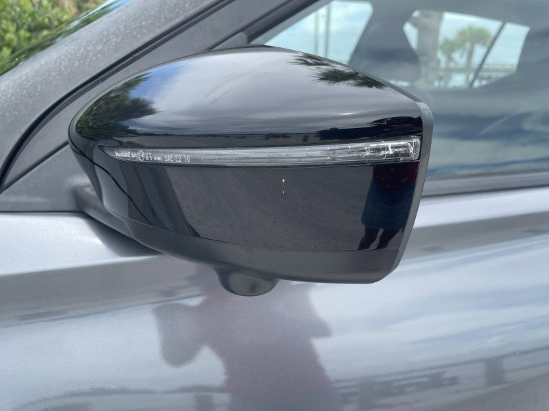 Used 2019 Nissan Kicks SR w/ SR Premium Package image 20