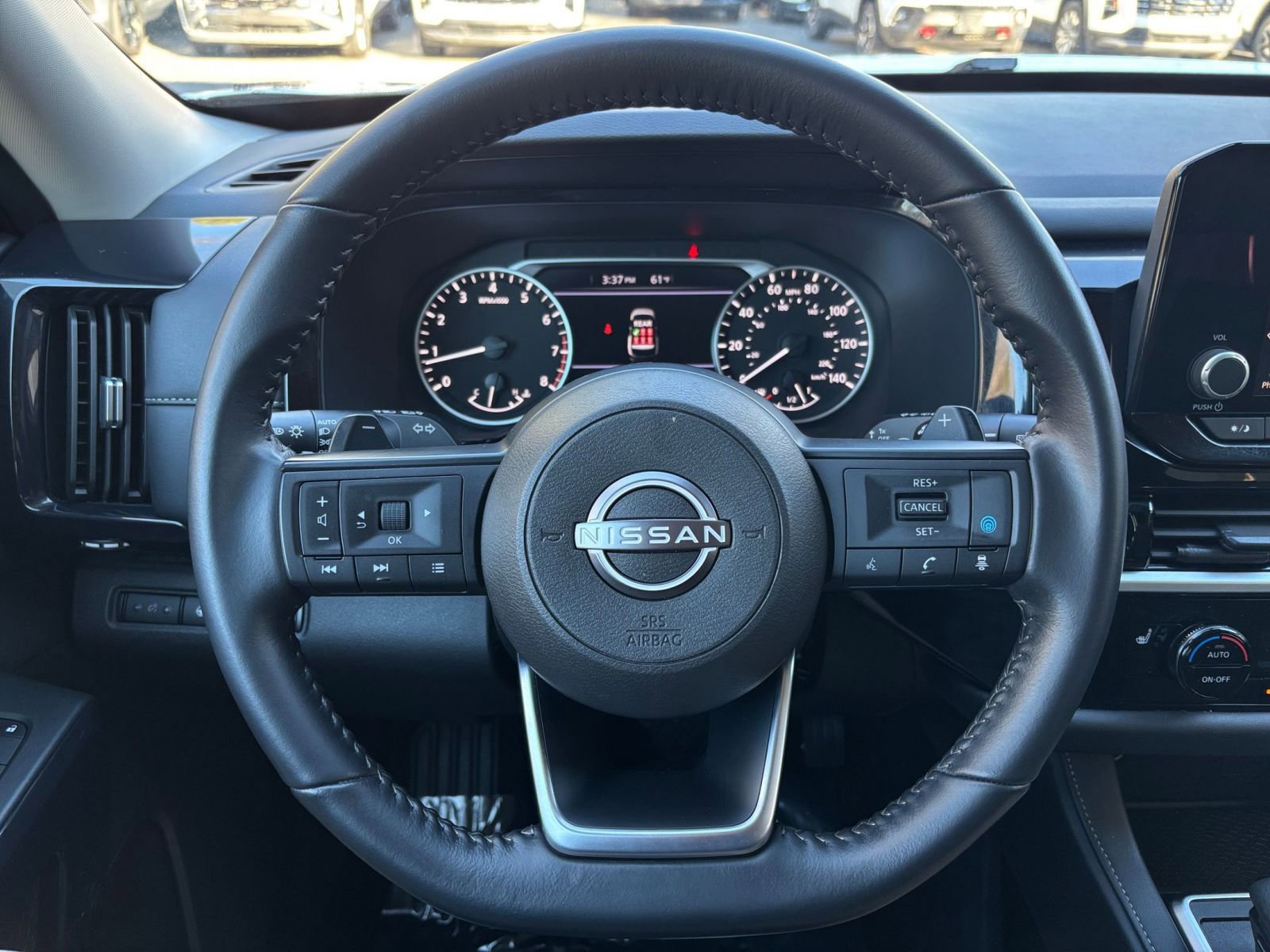 Used 2025 Nissan Pathfinder SV image 35