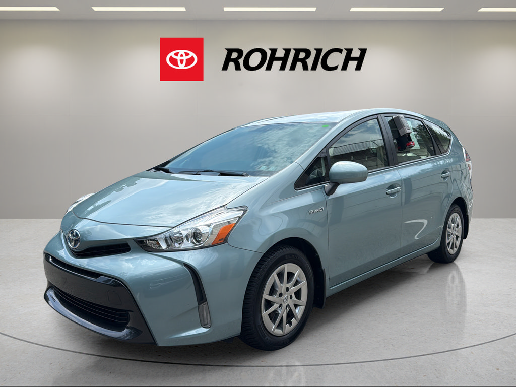 Used 2016 Toyota Prius V Three FWD image 1