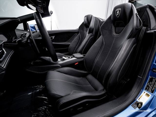 Used 2023 Lamborghini Huracan EVO RWD image 27