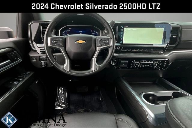 Used 2024 Chevrolet Silverado 2500 LTZ w/ LTZ Premium Package image 11