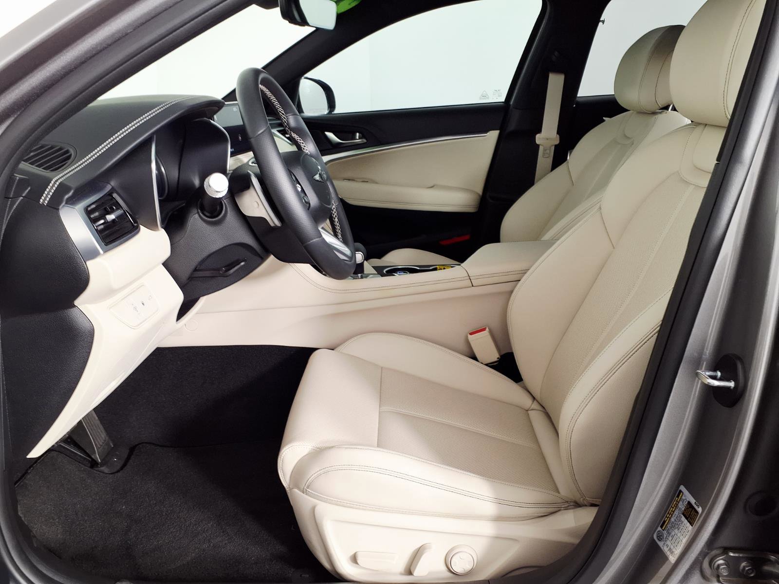 Certified 2026 Genesis G70 2.5T image 17