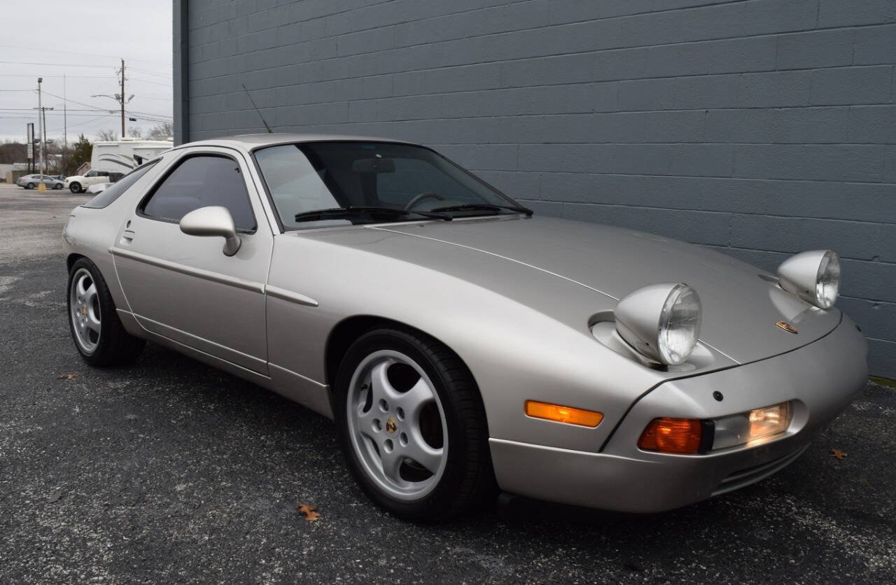 Used 1993 Porsche 928 GTS RWD image 24