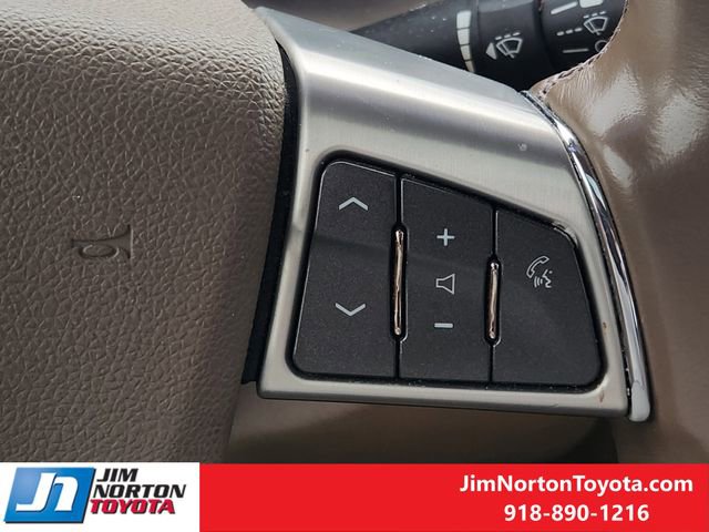 Used 2010 Cadillac STS AWD/4WD image 29
