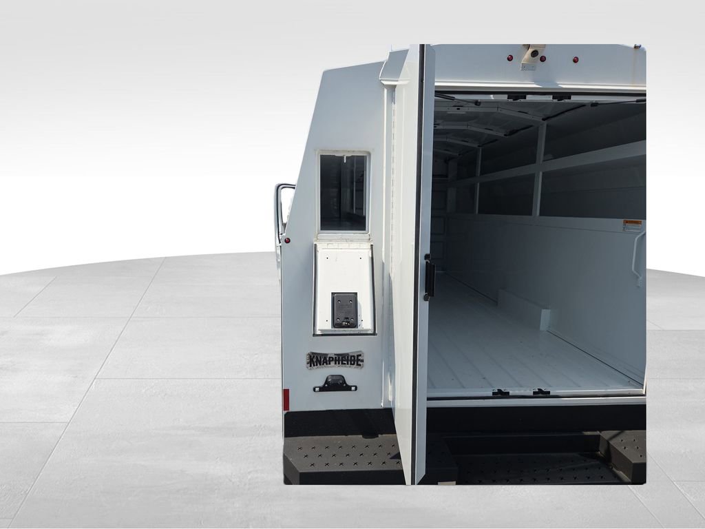 New 2024 Ford E-450 and Econoline 450 Super Duty w/ Power Windows & Locks Group image 31