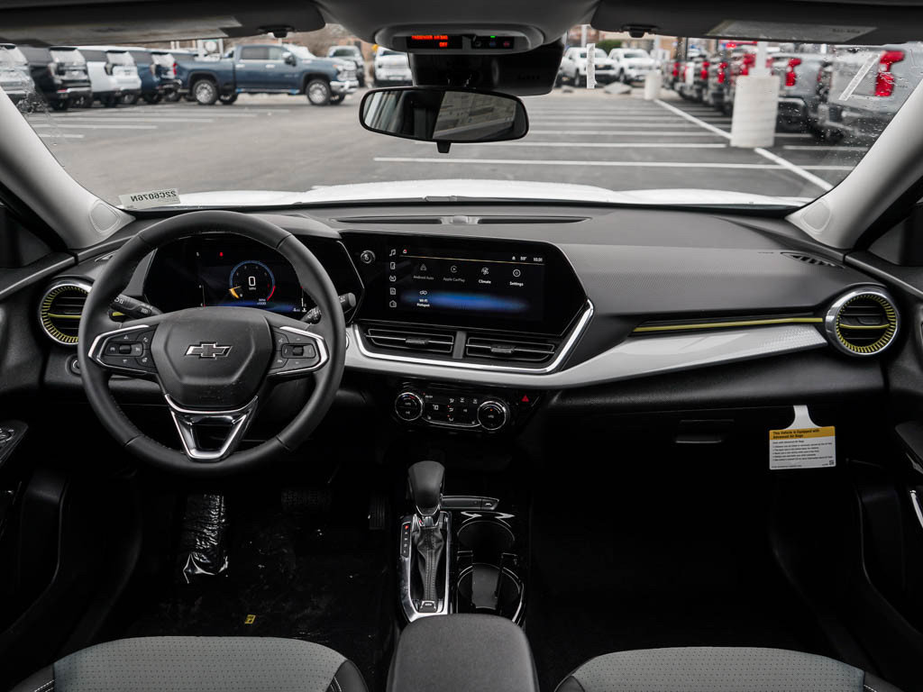 New 2026 Chevrolet Trax LT w/ Driver Confidence Package FWD image 12