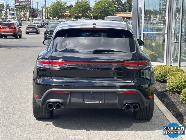 Used 2023 Porsche Macan S w/ Premium Package image 5