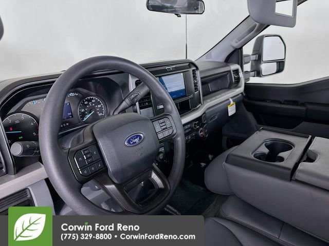 New 2026 Ford F250 XL w/ XL Chrome Package image 9