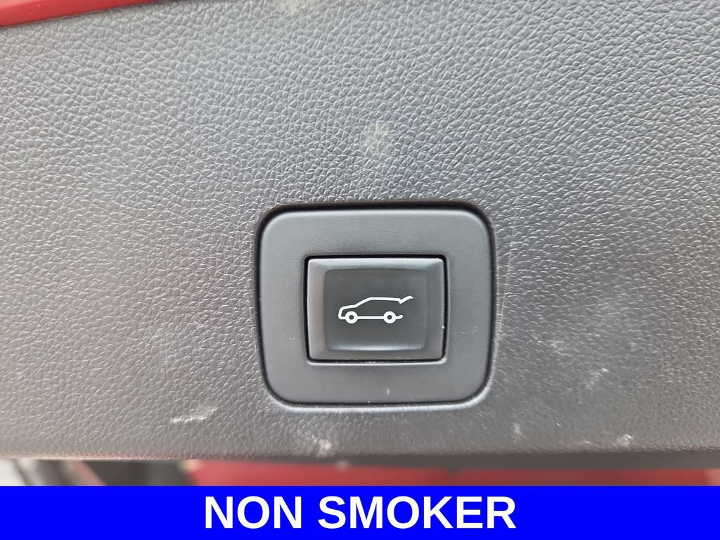 Used 2021 Buick Encore GX Select w/ Advanced Technology Package AWD/4WD image 18