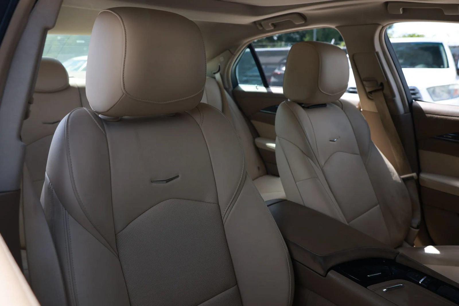 Used 2015 Cadillac CTS Luxury RWD image 25