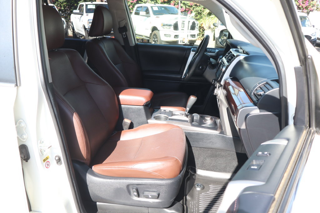 Used 2018 Toyota 4Runner Limited AWD/4WD image 47