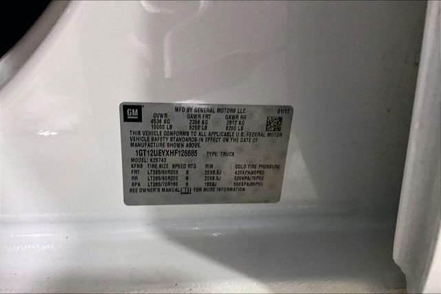 Used 2017 GMC Sierra 2500 Denali w/ Duramax Plus Package AWD/4WD image 32
