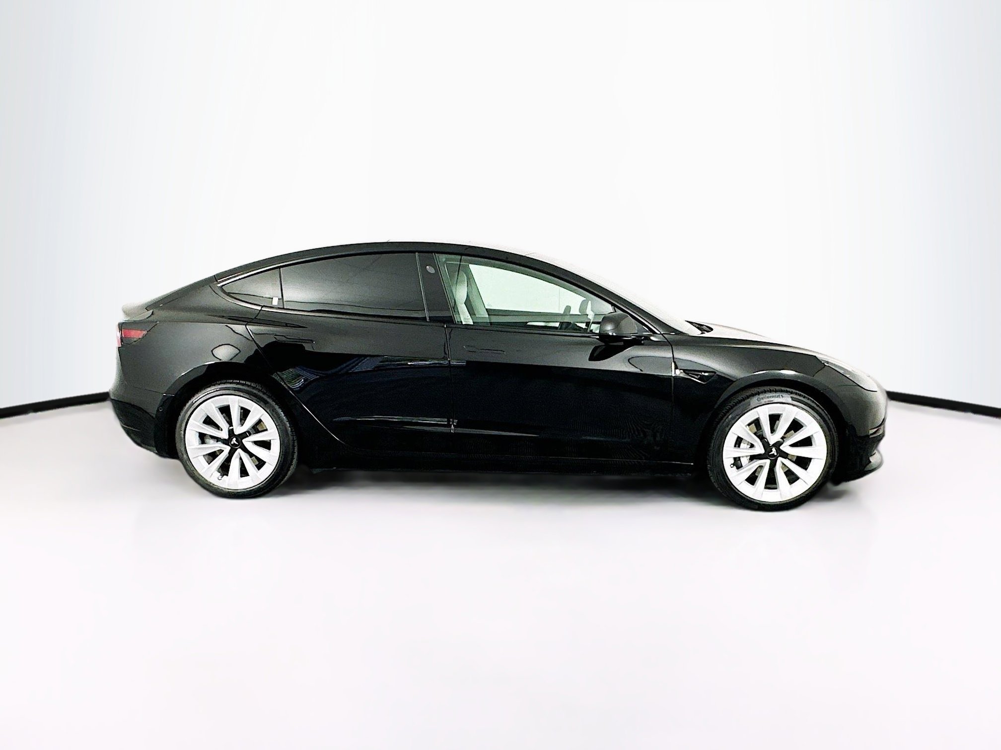 Used 2021 Tesla Model 3 Long Range image 10