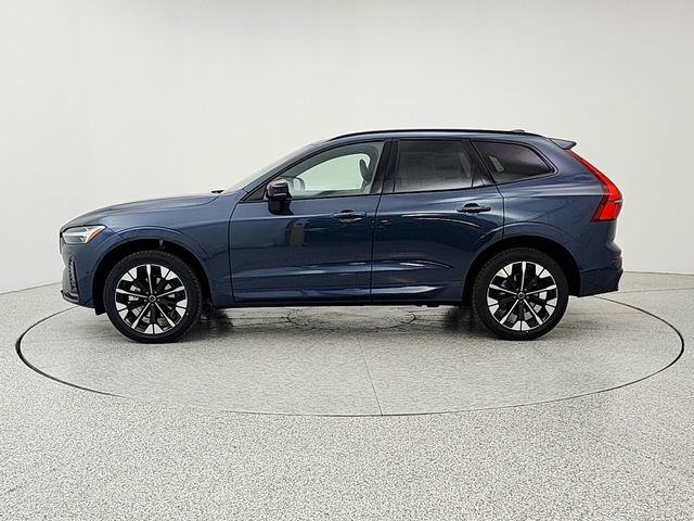 New 2026 Volvo XC60 B5 Plus w/ Climate Package AWD/4WD image 8
