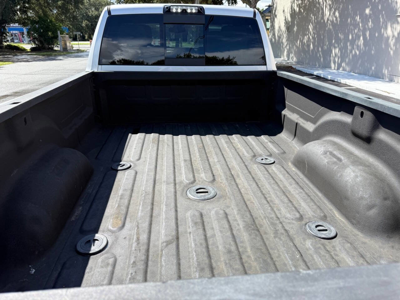 Used 2018 RAM 3500 Laramie Longhorn w/ Max Tow Package image 12