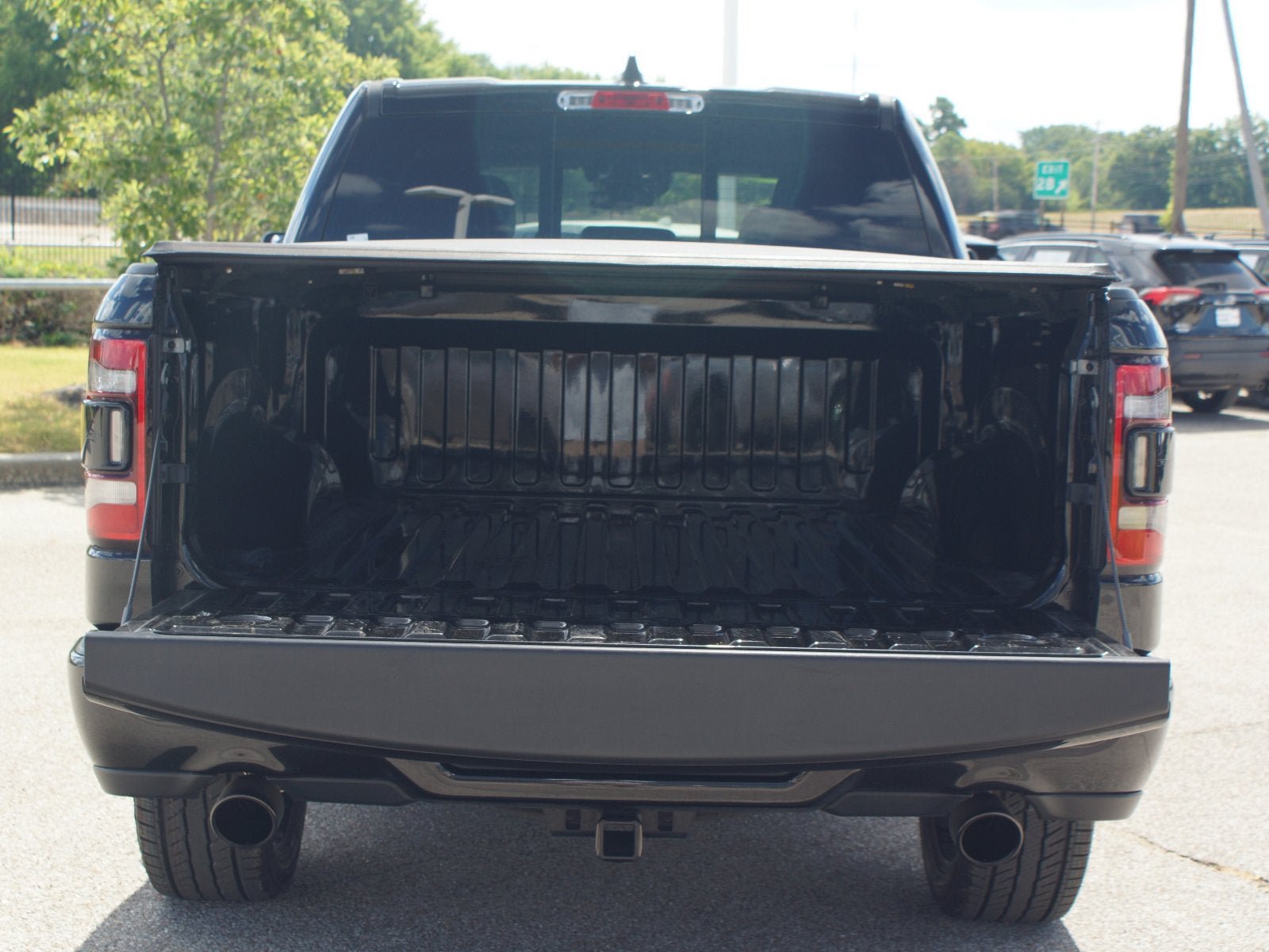 Used 2023 RAM 1500 Limited w/ Night Edition AWD/4WD image 17