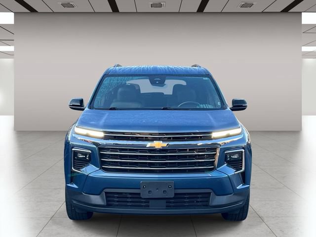 Used 2025 Chevrolet Traverse LT AWD/4WD image 9
