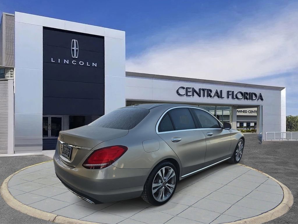 Used 2021 Mercedes-Benz C 300 Sedan image 3