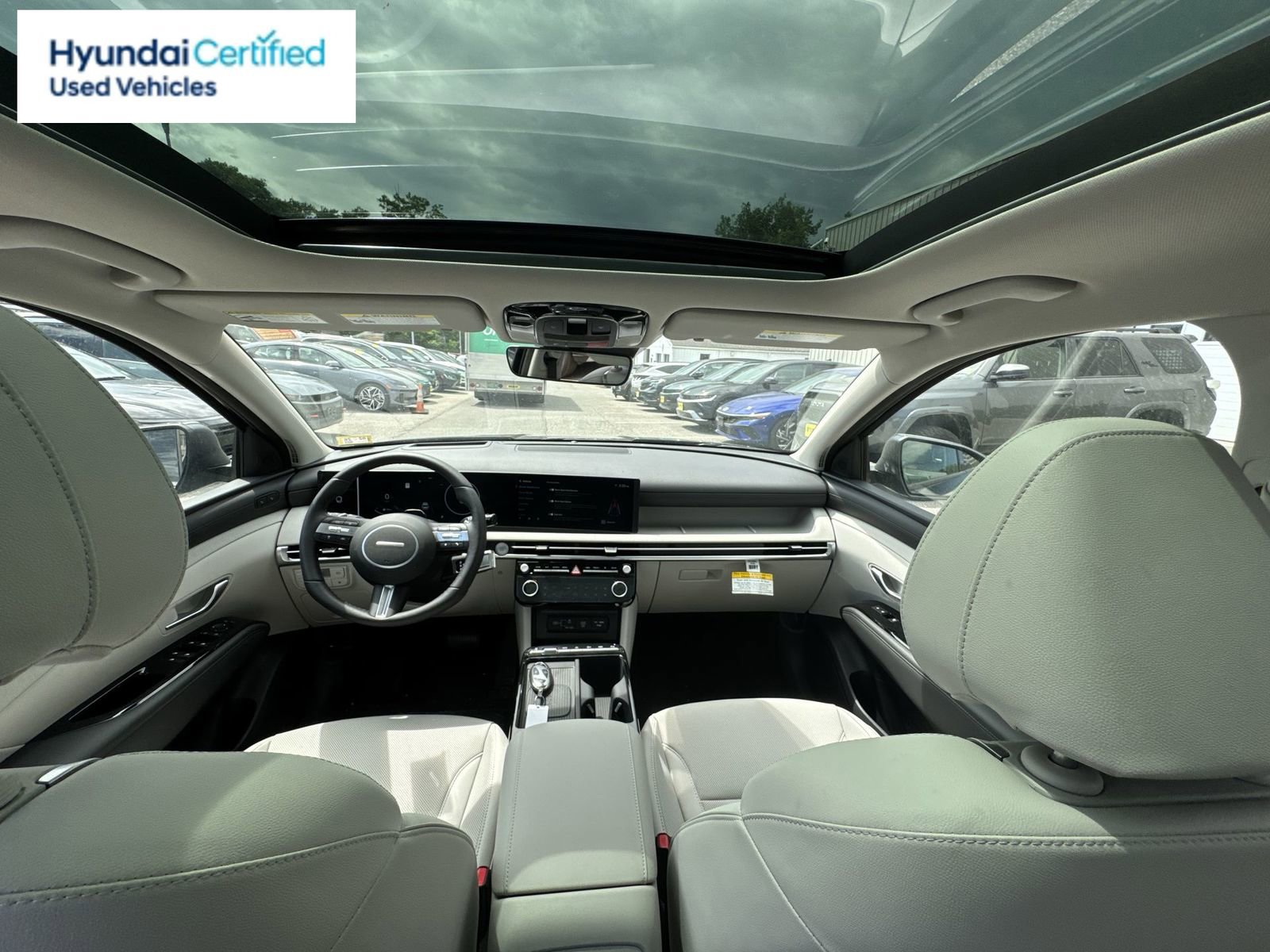 Used 2025 Hyundai Tucson Limited image 11
