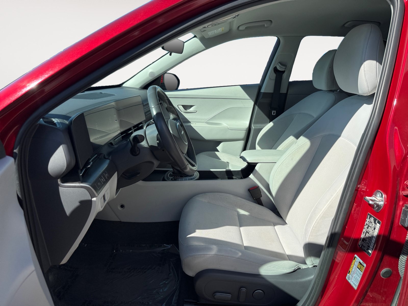 Used 2024 Hyundai Kona SEL AWD/4WD image 10