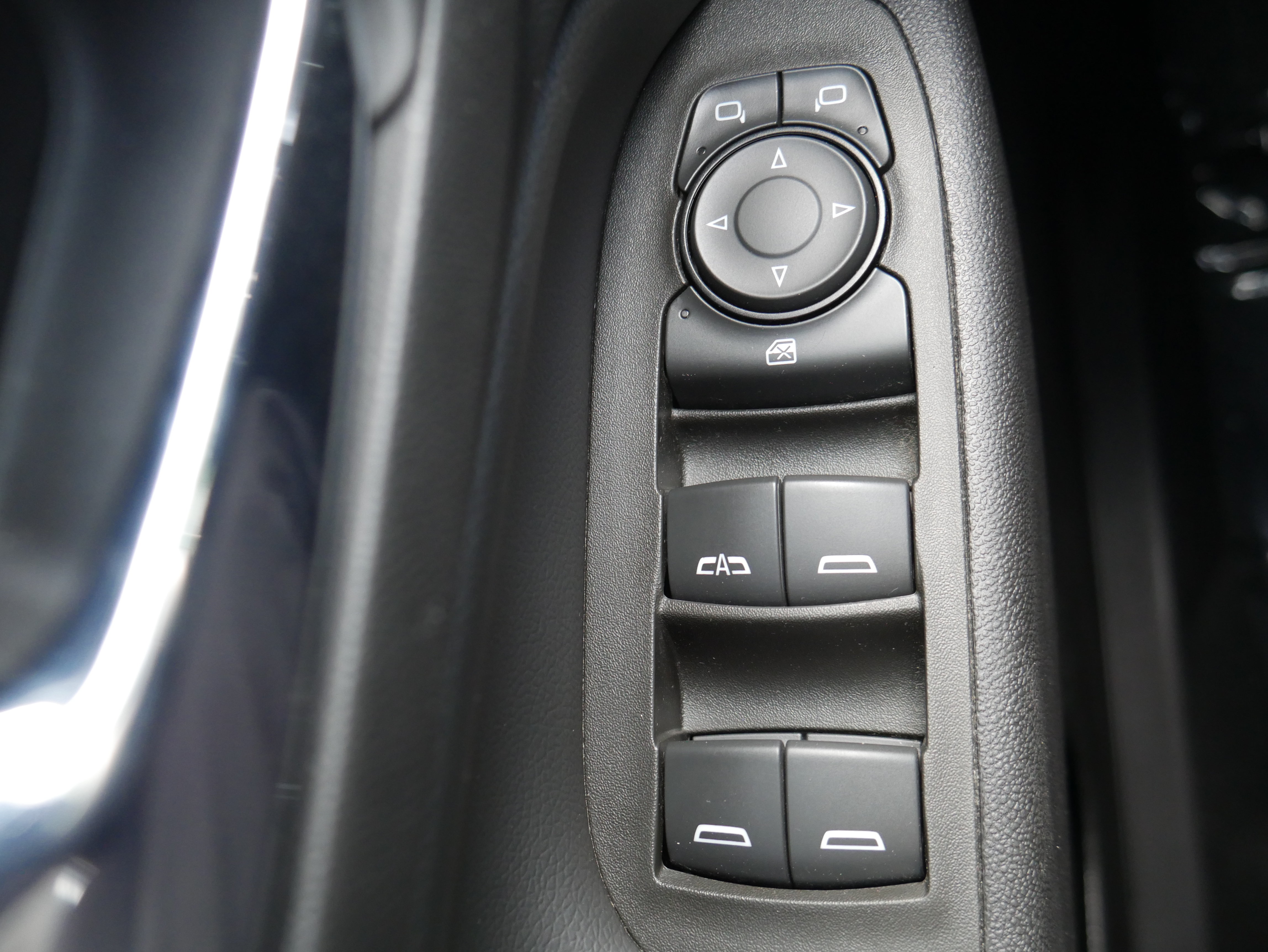 Certified 2024 Chevrolet Equinox LT AWD/4WD image 27
