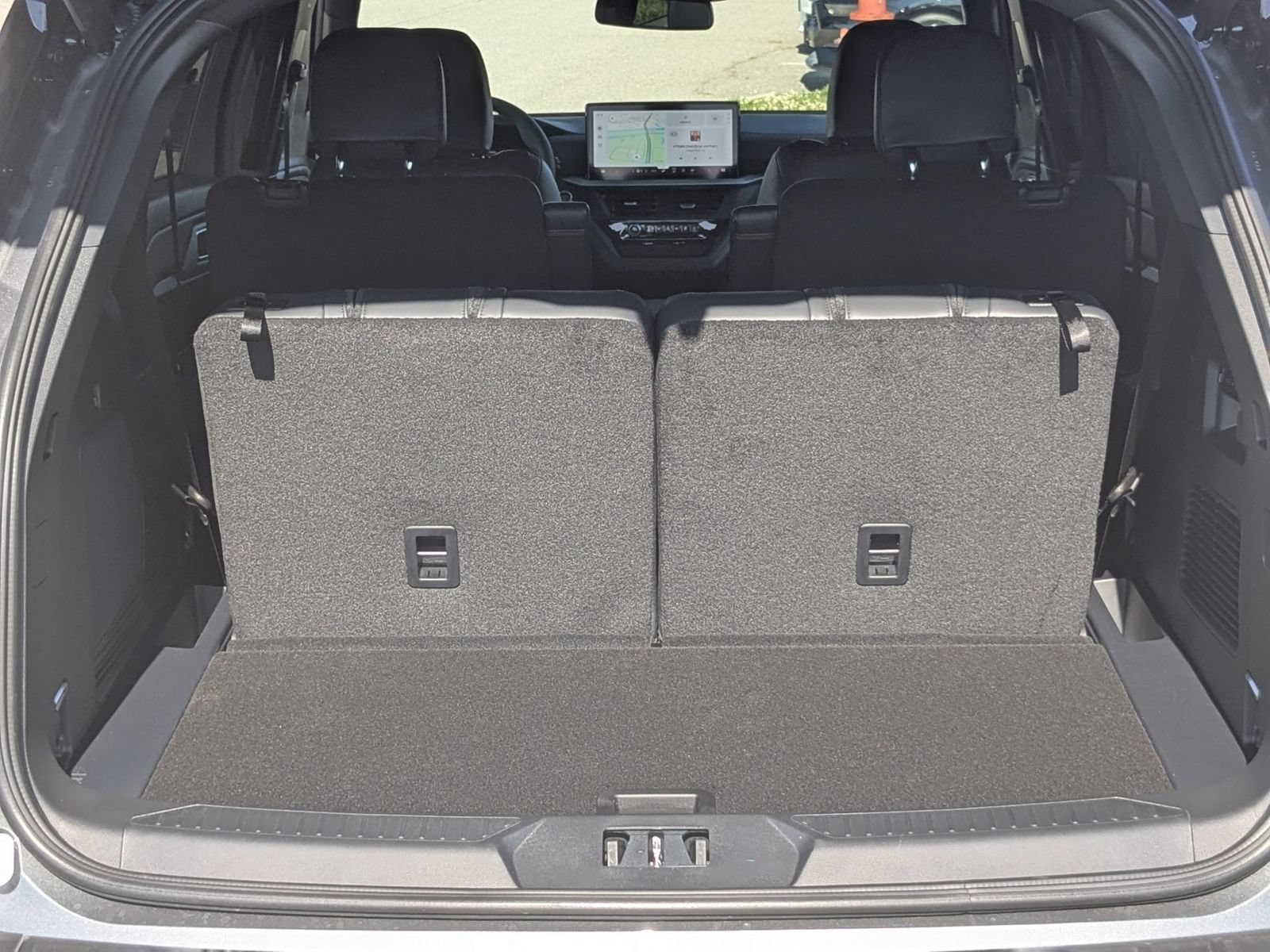 New 2026 Ford Explorer Tremor w/ Tremor Ultimate Package AWD/4WD image 36
