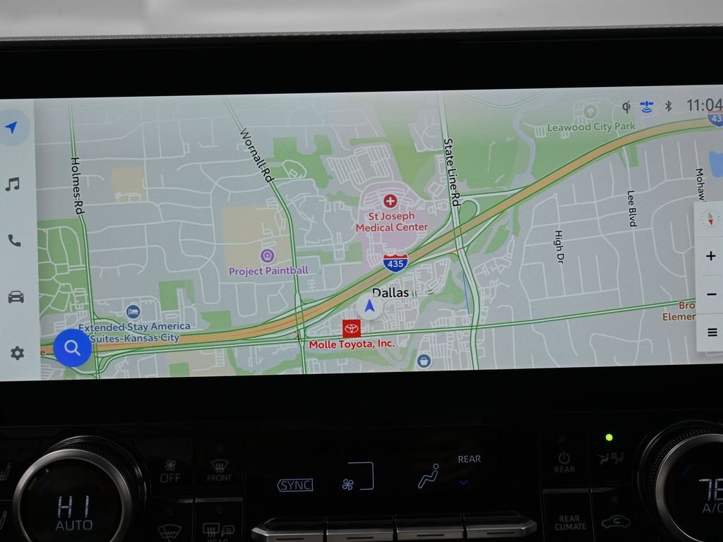 Certified 2025 Toyota Highlander Platinum image 25