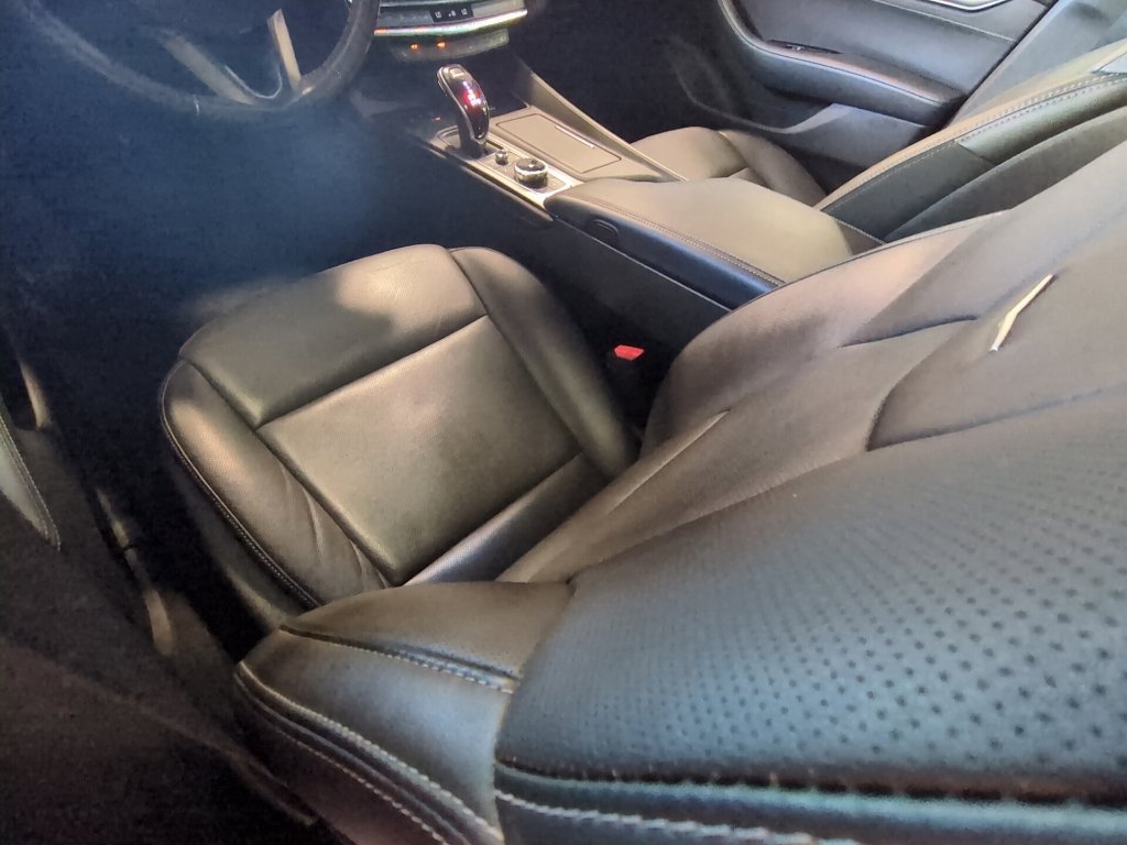 Used 2021 Cadillac CT5 Premium Luxury RWD image 18